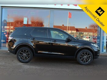 Used Land Rover Discovery Sport 2019 for sale - 77328448: Photo
