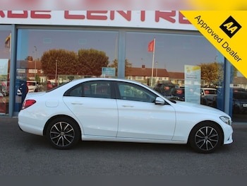 Used Mercedes-Benz C Class 2019 for sale - 79462618: Photo