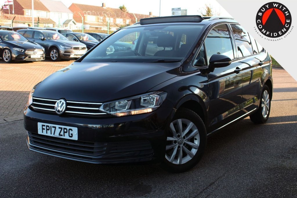 Used Volkswagen Touran 2017 for sale - 76768754: Photo 4