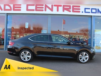 Used Skoda Superb 2015 for sale - 77890885: Photo