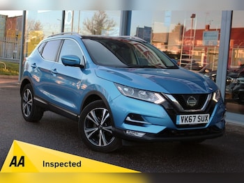 Used Nissan Qashqai 2017 for sale - 77096674: Photo