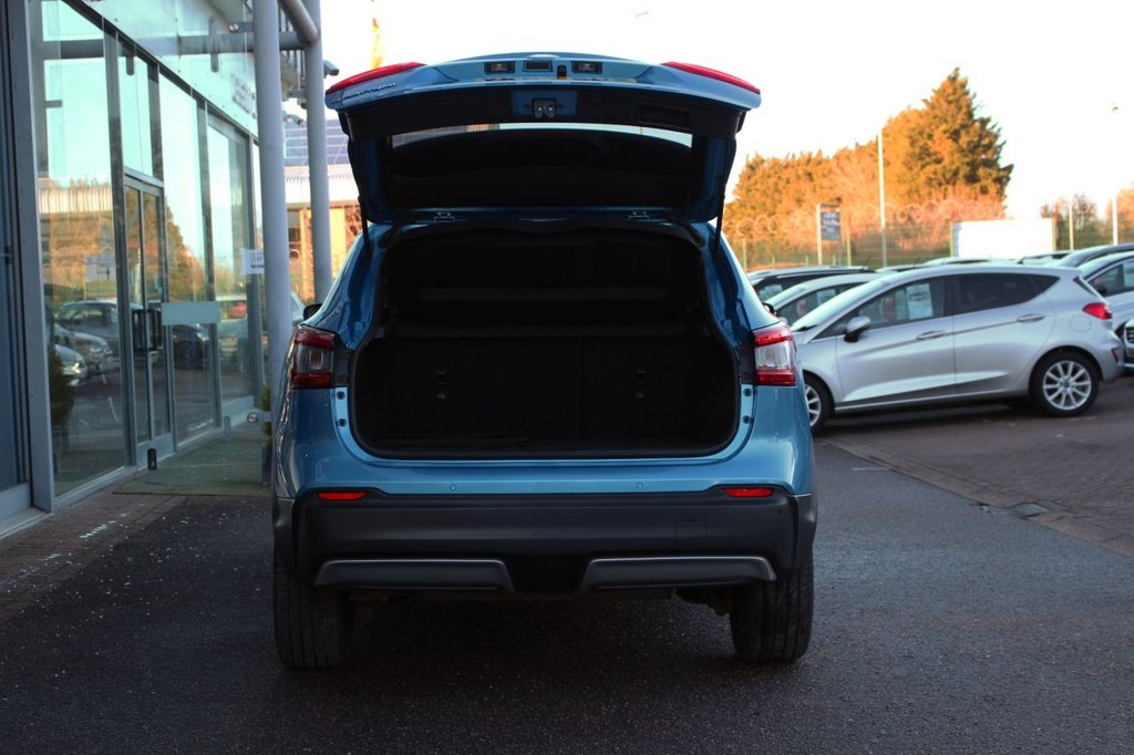 Used Nissan Qashqai 2017 for sale - 77096674: Photo 7