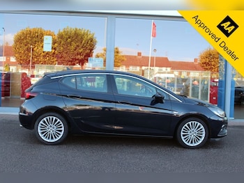 Used Vauxhall Astra 2018 for sale - 75911735: Photo
