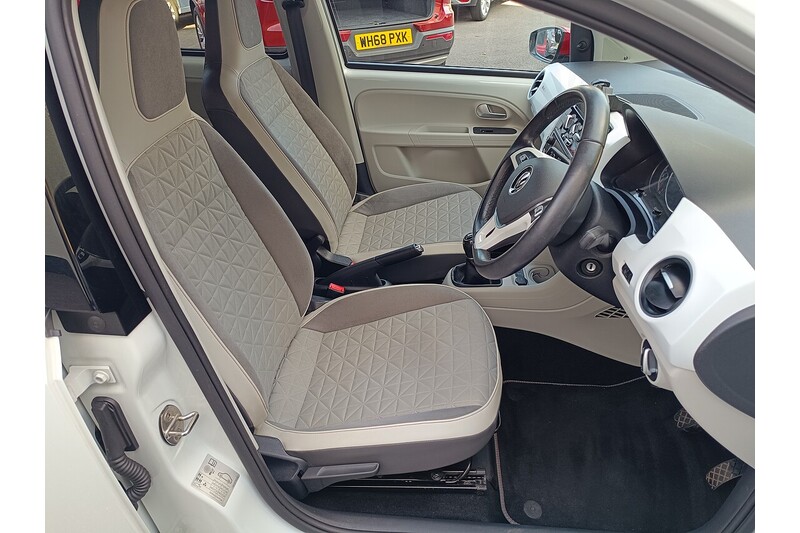 Used Volkswagen up! 2020 for sale - 77303251: Photo 13