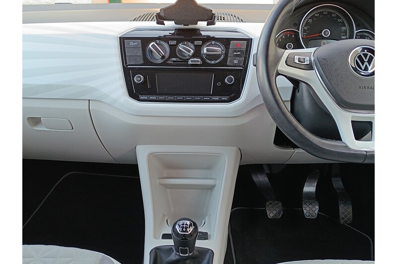 Used Volkswagen up! 2020 for sale - 77303251: Photo 28