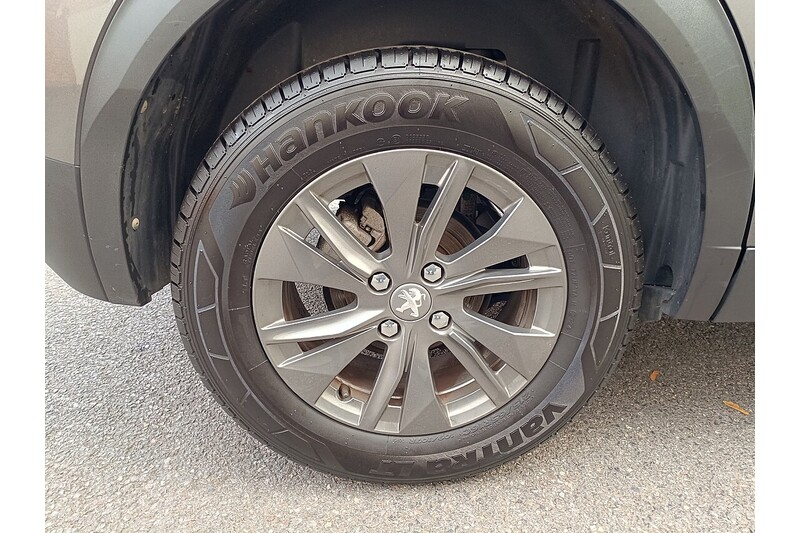 Used Peugeot 2008 2022 for sale - 76618221: Photo 22