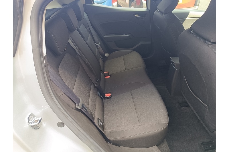 Used Renault Clio 2022 for sale - 77303238: Photo 16