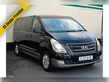 Used Hyundai i800 2017 for sale - 76133002: Photo 3