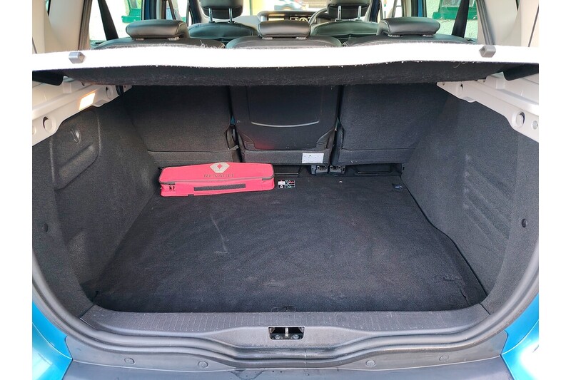 Used Renault Scenic 2013 for sale - 76798840: Photo 18