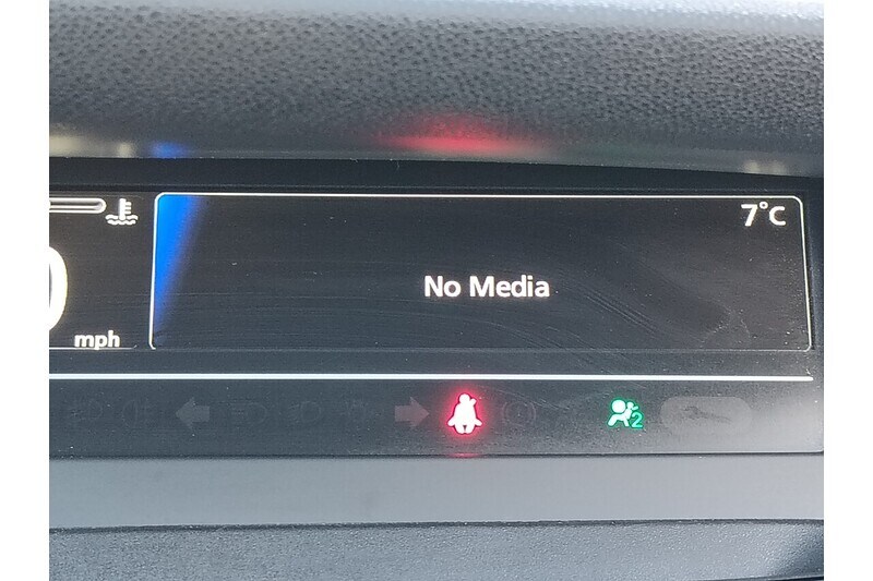 Used Renault Scenic 2013 for sale - 76798840: Photo 30