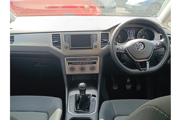 Used Volkswagen Golf SV 2017 for sale - 75343801: Photo 15