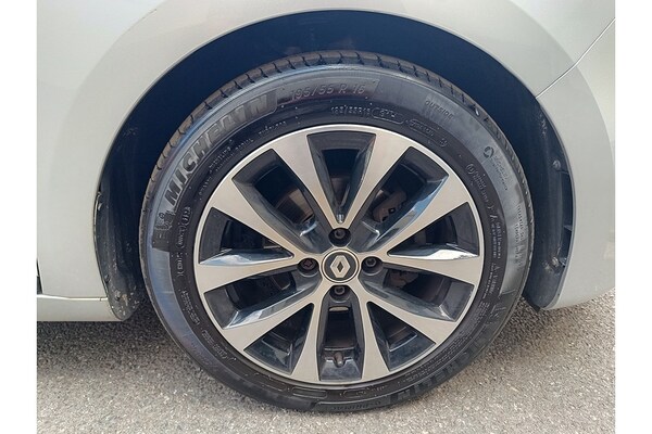 Used Renault Clio 2022 for sale - 75650977: Photo 23