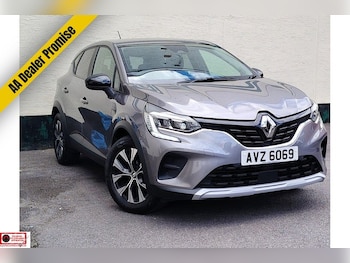 Used Renault Captur 2023 for sale - 79058303: Photo