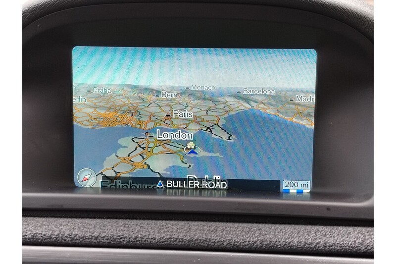 Used Volvo XC70 2015 for sale - 77735253: Photo 32