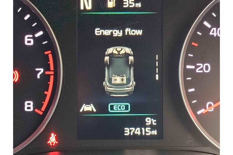 Used Kia Stonic 2022 for sale - 76626876: Photo 26