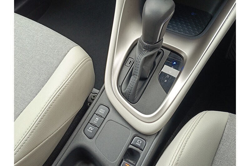 Used Toyota Yaris 2022 for sale - 77384802: Photo 33