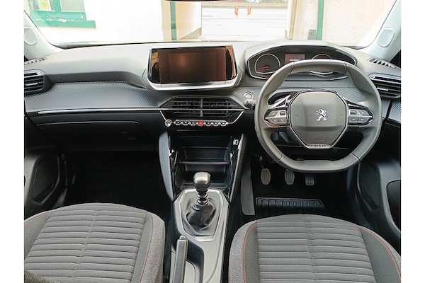 Used Peugeot 2008 2022 for sale - 76263787: Photo 15