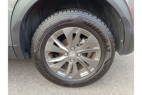Used Peugeot 2008 2022 for sale - 76263787: Photo 21
