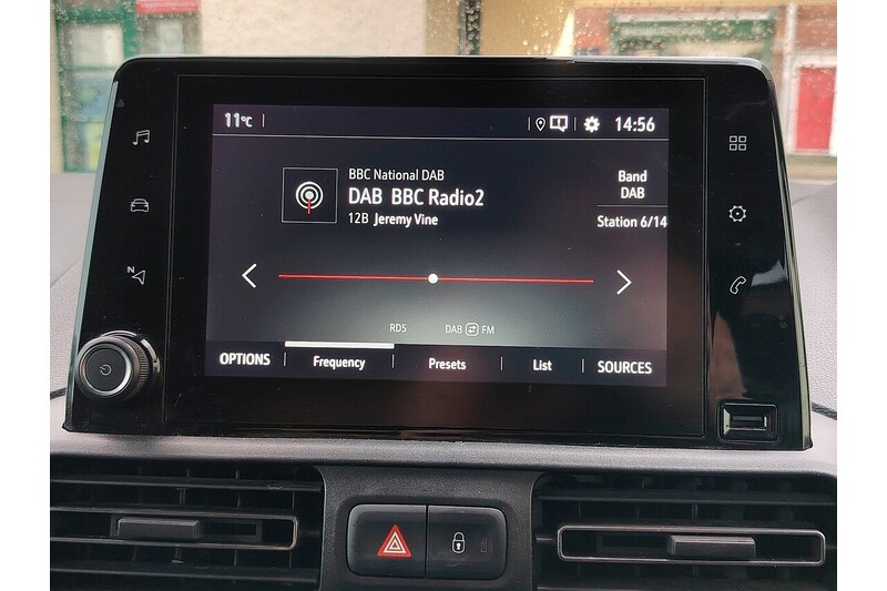 Used Vauxhall Combo Life 2020 for sale - 76612610: Photo 11