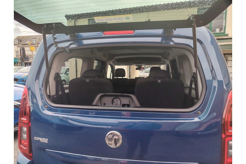 Used Vauxhall Combo Life 2020 for sale - 76612610: Photo 24