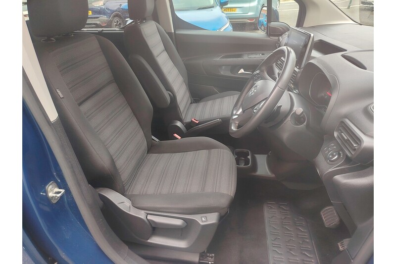 Used Vauxhall Combo Life 2020 for sale - 76612610: Photo 29