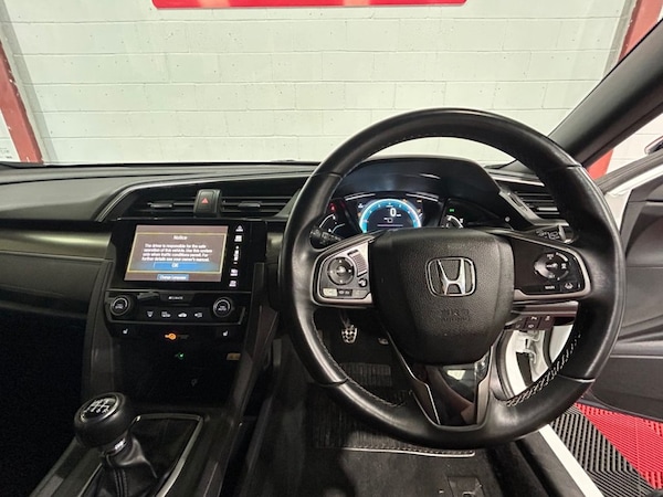 Used Honda Civic 2017 for sale - 75728311: Photo 14