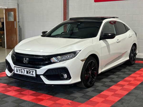 Used Honda Civic 2017 for sale - 75728311: Photo 4