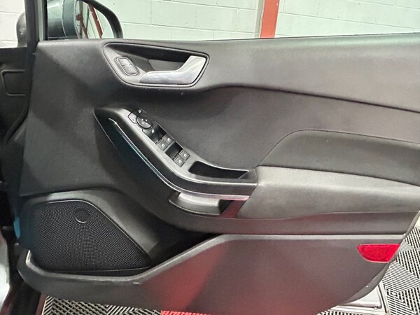 Used Ford Fiesta 2022 for sale - 75728421: Photo 13