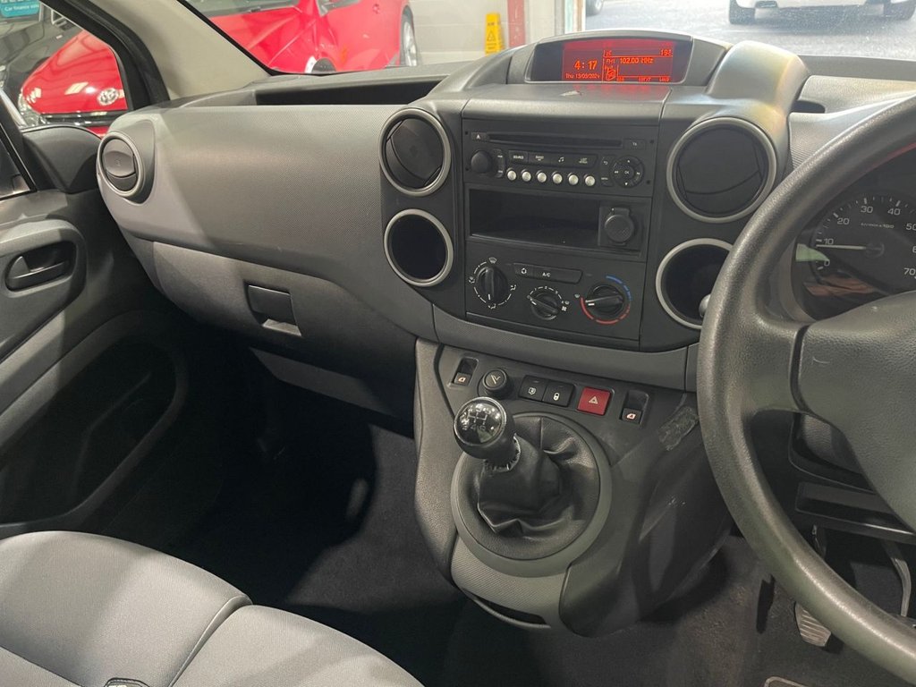 Vehicle 33