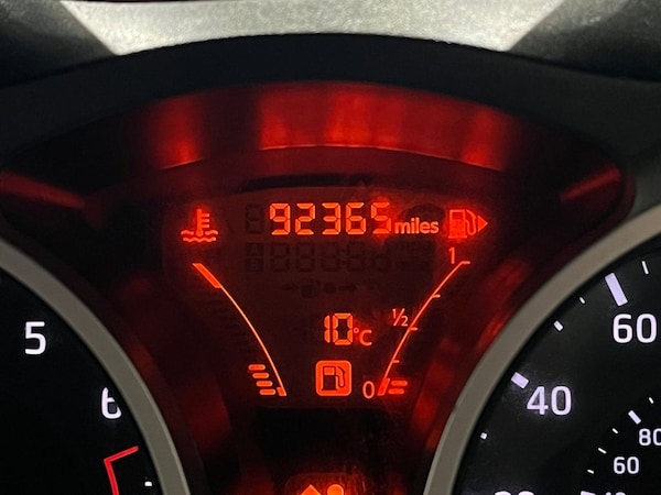 Used Nissan Juke 2015 for sale - 76303494: Photo 23