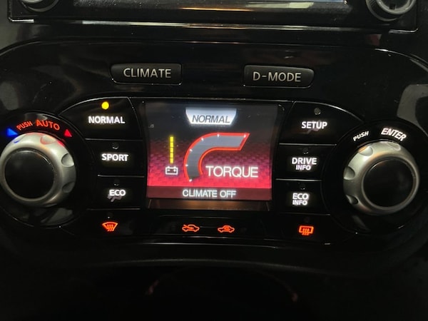 Used Nissan Juke 2015 for sale - 76303494: Photo 31