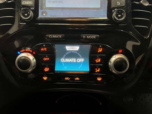 Used Nissan Juke 2015 for sale - 76303494: Photo 33