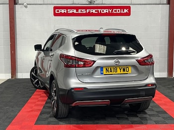 Used Nissan Qashqai 2018 for sale - 76081191: Photo 2