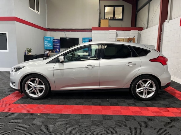Used Ford Focus 2017 for sale - 76210734: Photo 10