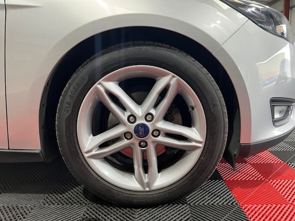 Used Ford Focus 2017 for sale - 76210734: Photo 11