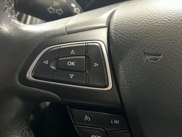 Used Ford Focus 2017 for sale - 76210734: Photo 25