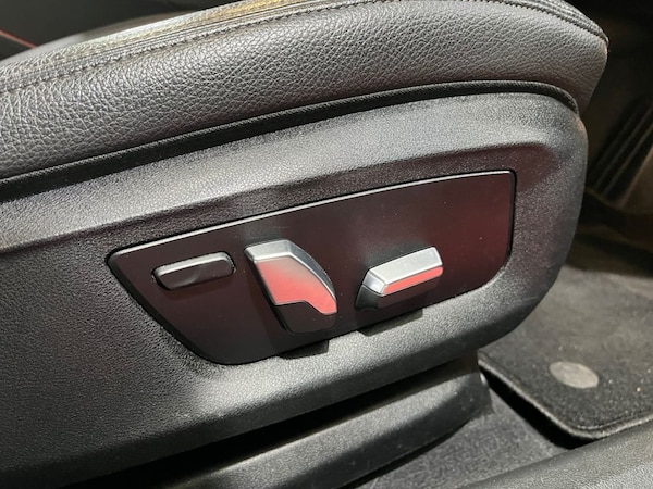 Used BMW 6 Series 2018 for sale - 76184993: Photo 32