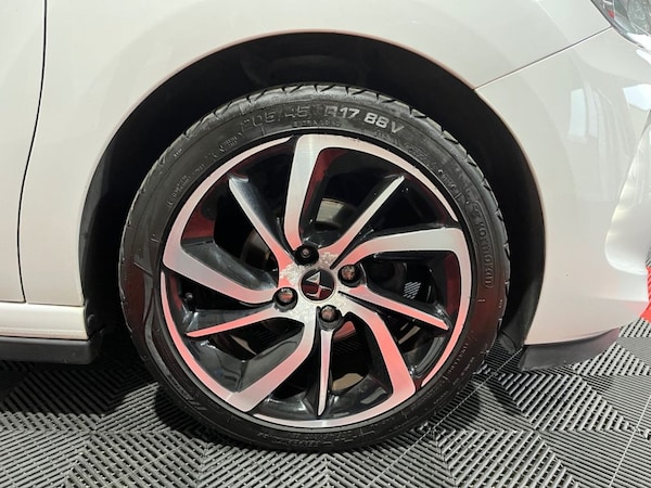 Used DS Automobiles DS 3 2015 for sale - 76223375: Photo 11