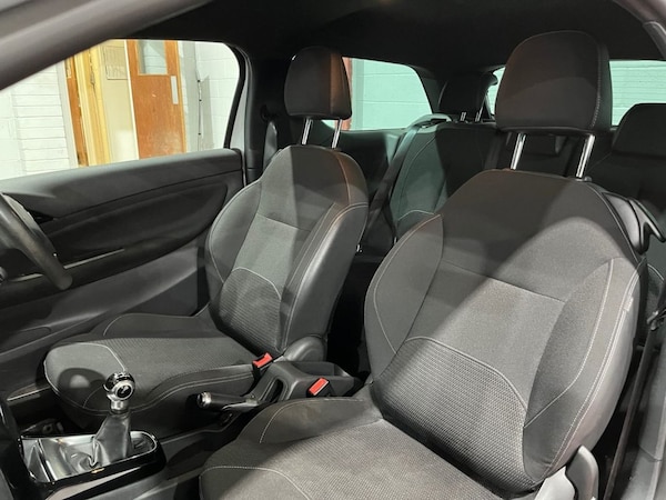 Used DS Automobiles DS 3 2015 for sale - 76223375: Photo 15