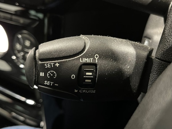 Used DS Automobiles DS 3 2015 for sale - 76223375: Photo 28