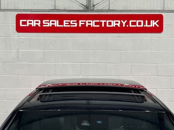 Used Mercedes-Benz C Class 2018 for sale - 76267012: Photo