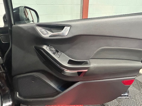 Used Ford Fiesta 2019 for sale - 75728228: Photo 8