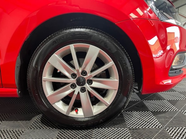 Used Volkswagen Polo 2014 for sale - 76210288: Photo 12