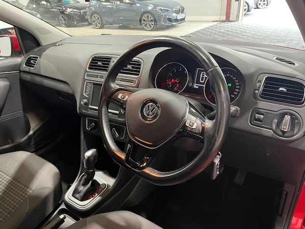 Used Volkswagen Polo 2014 for sale - 76210288: Photo 16