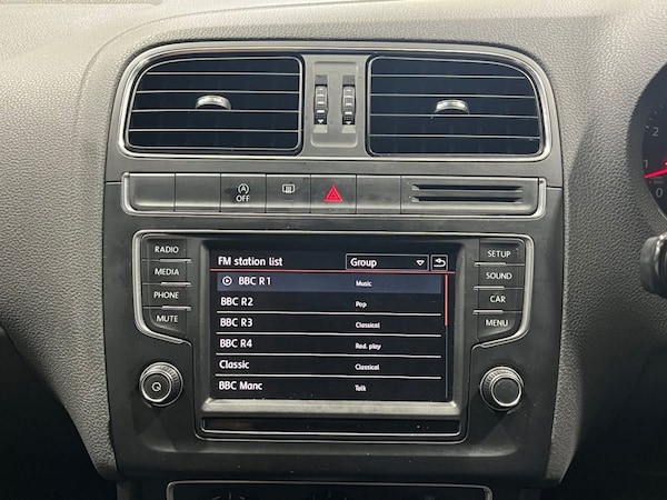 Used Volkswagen Polo 2014 for sale - 76210288: Photo 41