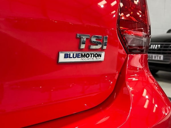 Used Volkswagen Polo 2014 for sale - 76210288: Photo 44