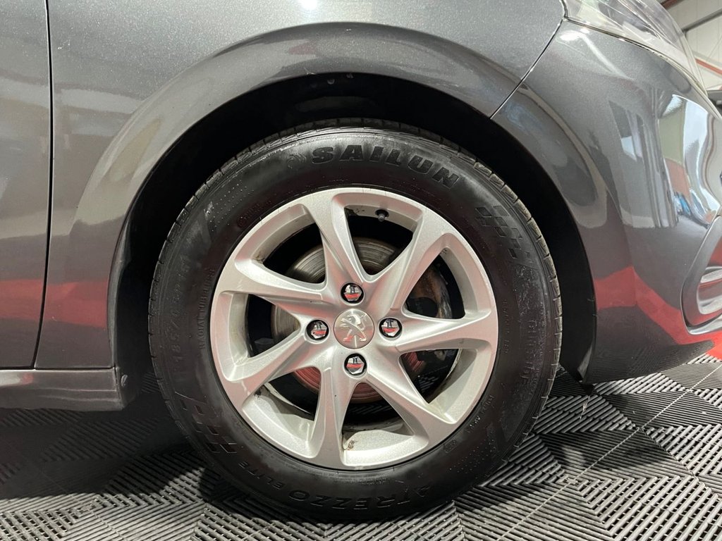 Used Peugeot 208 2016 for sale - 76323575: Photo 11
