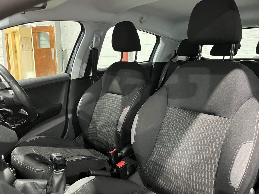 Used Peugeot 208 2016 for sale - 76323575: Photo 17