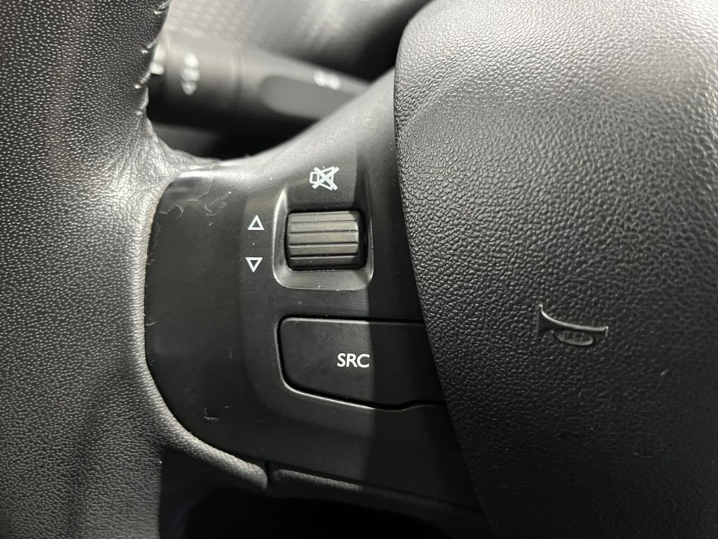 Used Peugeot 208 2016 for sale - 76323575: Photo 25