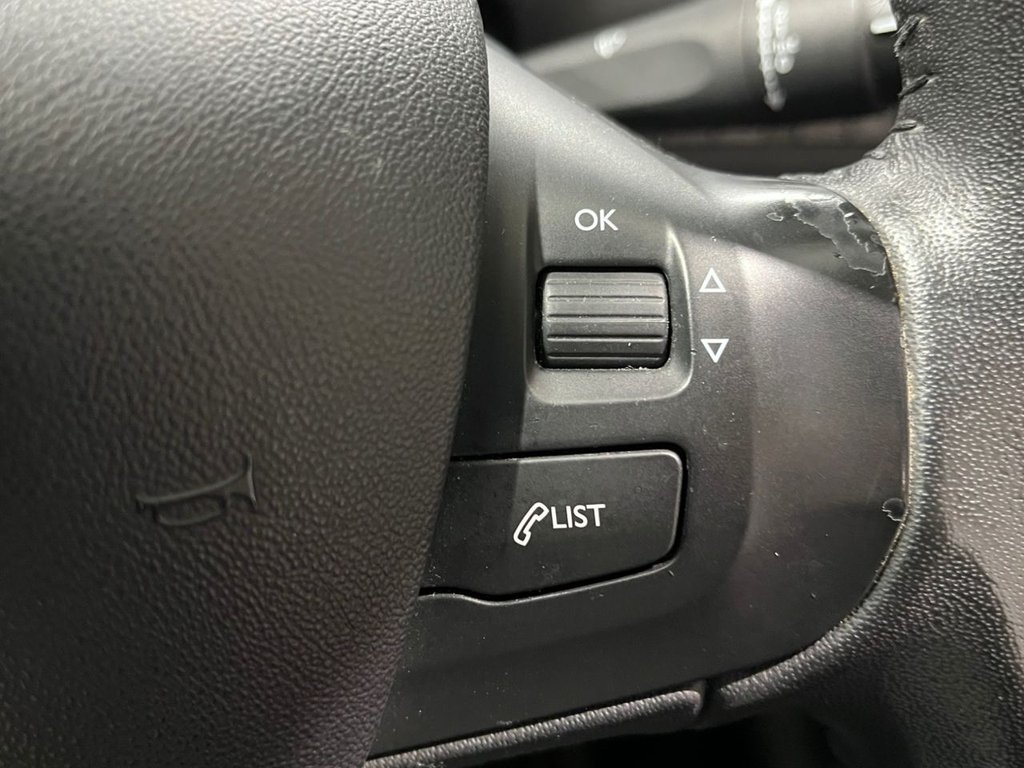 Used Peugeot 208 2016 for sale - 76323575: Photo 26